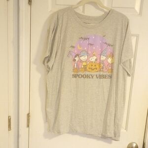 Torrid Gray Tee with Spooky Vibes Design